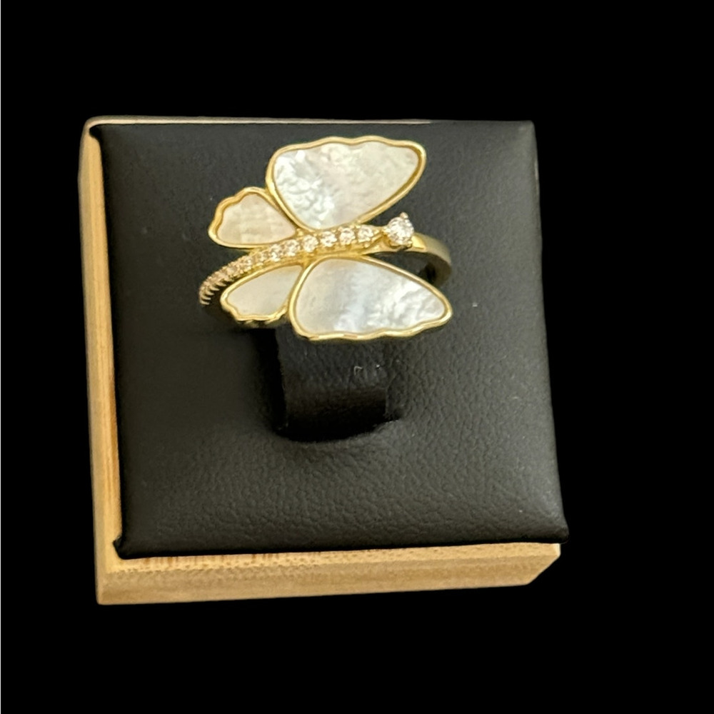 Beautiful Pave Outlined Stone Butterfly Ring | Sparkling Size 8